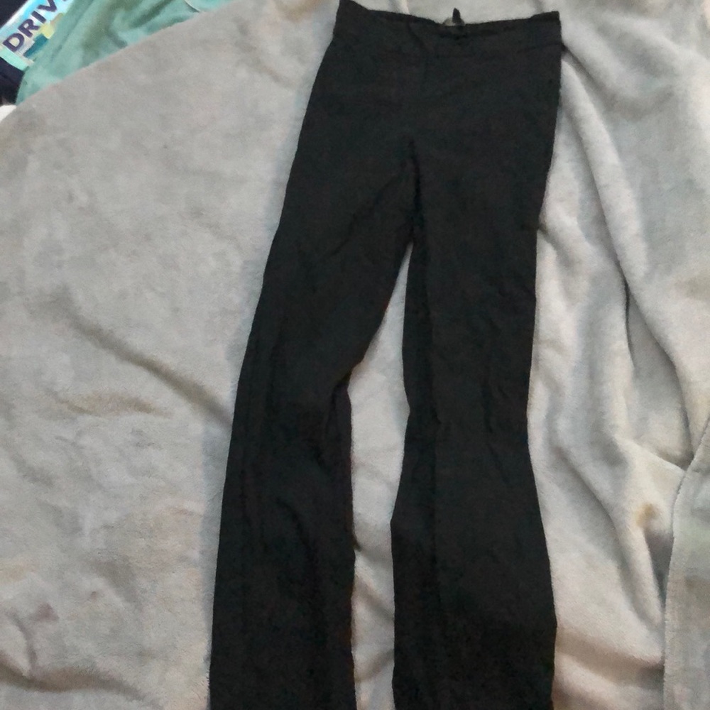 Super comfy work pants. No open pockets, are full length